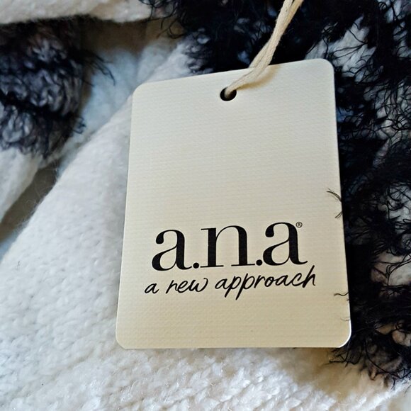 NEW! COZY COMFY SWEATER By A.N.A SZ M - Picture 4 of 6